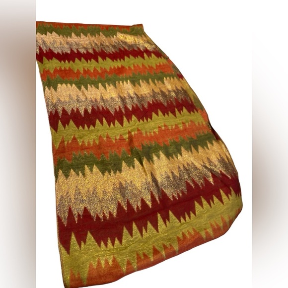 Infinity scarf 60% viscose 40% acrylic Sparkly gold red green abstract d… - Picture 4 of 6